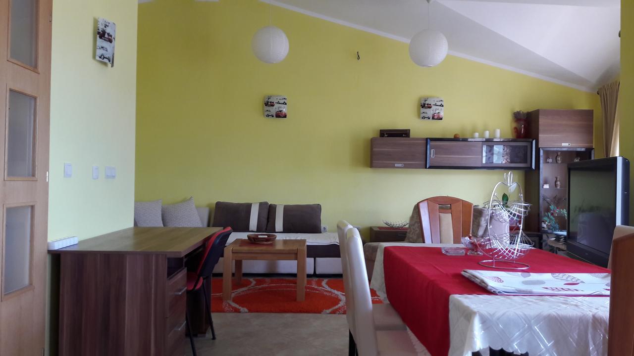 Porodicni Apartman Herceg Novi Exterior photo
