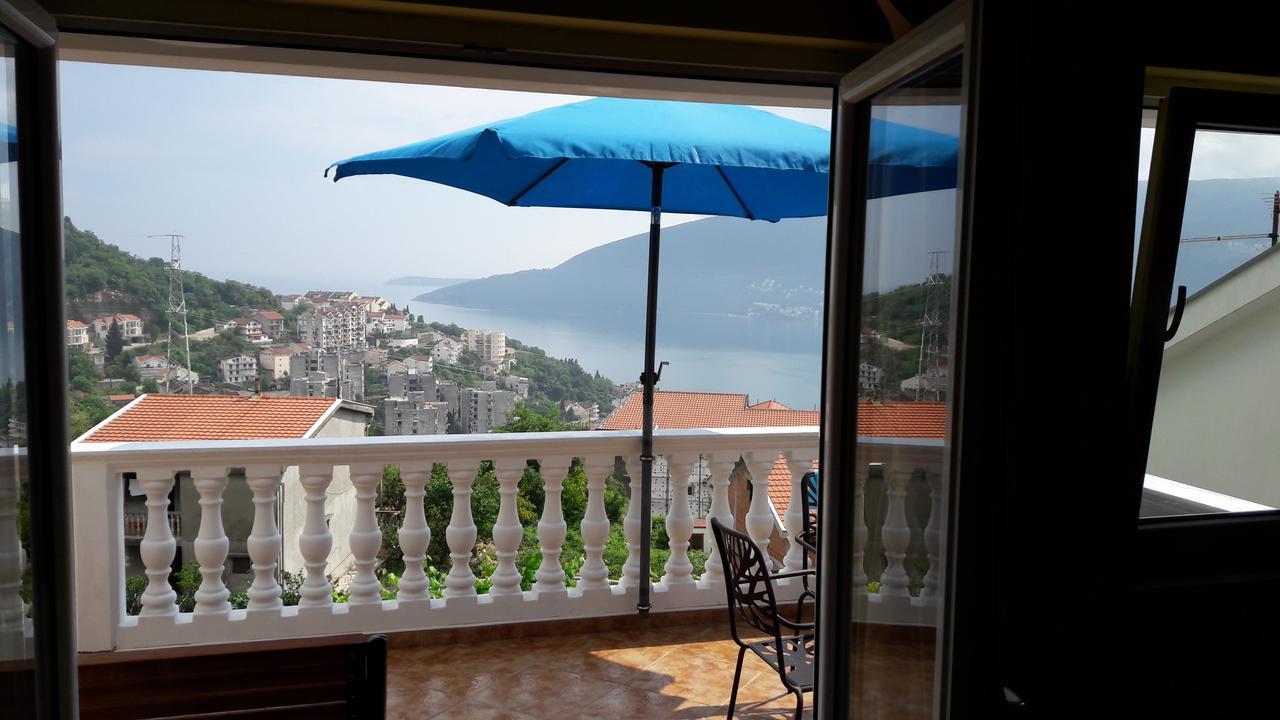 Porodicni Apartman Herceg Novi Exterior photo